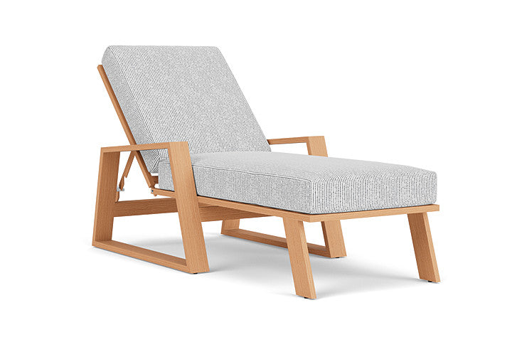 Lloyd Flanders - Pursuit Pool Chaise In Toffee Cream Finish With Burson Domino Fabric - 4520201882035 view 1