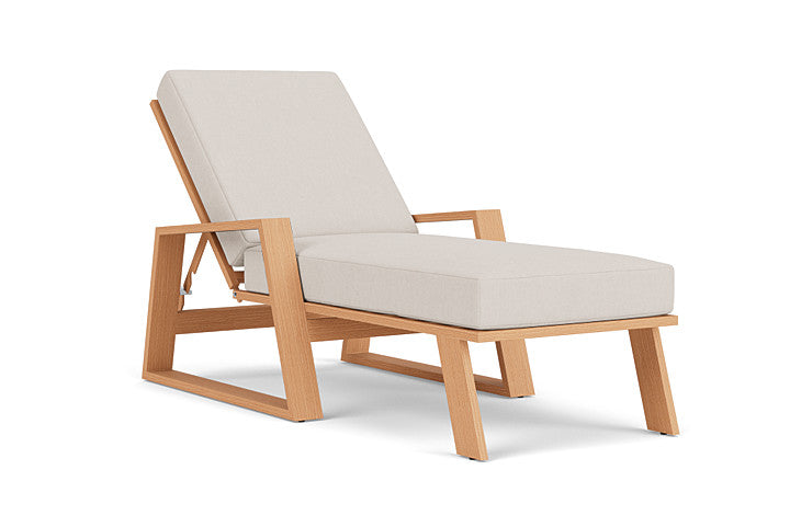 Lloyd Flanders - Pursuit Pool Chaise In Toffee Cream Finish With Canvas Canvas Fabric - 452020188319 view 1