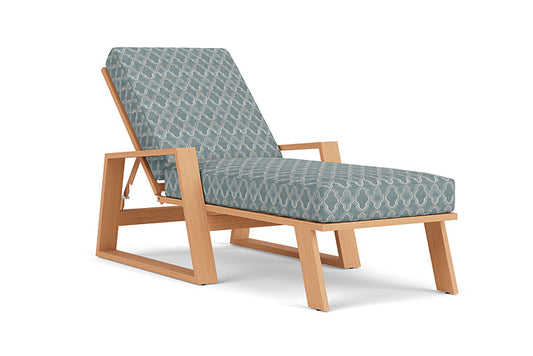 Lloyd Flanders - Pursuit Pool Chaise In Toffee Cream Finish With Luna Mist Fabric - 4520201882070 view 1