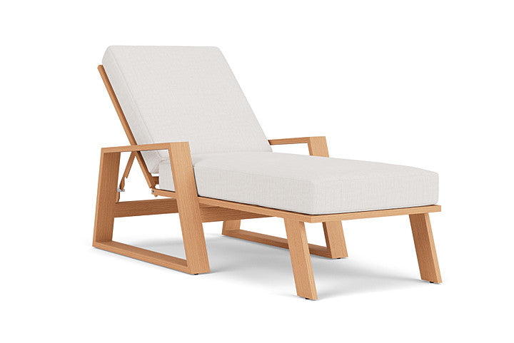 Lloyd Flanders - Pursuit Pool Chaise In Toffee Cream Finish With Reflections Snow Fabric - 4520201882014 view 1