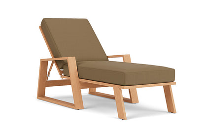 Lloyd Flanders - Pursuit Pool Chaise In Toffee Cream Finish With Reflections Straw Fabric - 4520201882053 view 1
