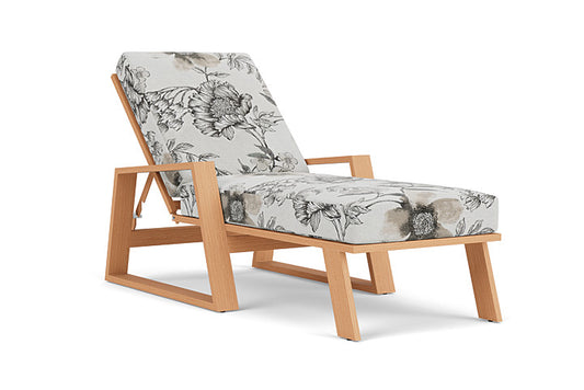 Lloyd Flanders - Pursuit Pool Chaise In Toffee Cream Finish With Serena Floral Dove Fabric - 4520201882077 view 1