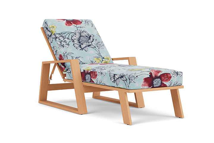 Lloyd Flanders - Pursuit Pool Chaise In Toffee Cream Finish With Serena Floral Meadow Fabric - 4520201882079 view 1