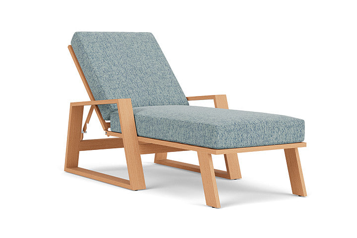 Lloyd Flanders - Pursuit Pool Chaise In Toffee Cream Finish With Serene Ocean Fabric - 4520201882032 view 1