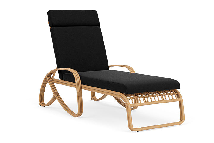 Lloyd Flanders - Riviera Chaise In Camel Finish With Canvas Black Fabric - 278020152157 view 1