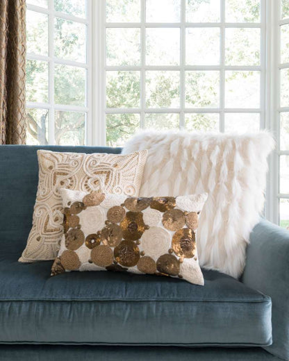 Loloi - P0265 White 22in x 22in Cover Only Pillow - P057P0265WH00PIL3 veiw 2