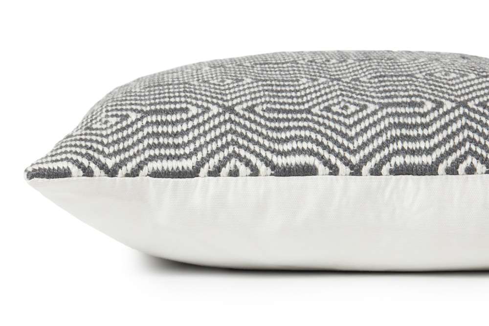 Loloi - P0339 Charcoal / White 22in x 22in Cover Only Pillow - P051P0339CCWHPIL3 veiw 2