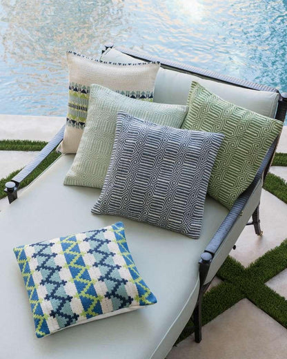 Loloi - P0339 Green / Ivory 22in x 22in Cover w/Poly Pillow - PSETP0339GRIVPIL3 veiw 2