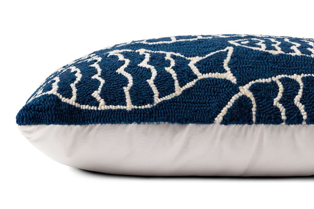 Loloi - P0908 Navy 22in x 22in Cover w/Down Pillow - DSETP0908NV00PIL3 veiw 2