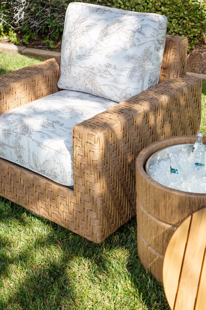 Margaritaville - Avalon Wicker Storage End Table - MV-9203-ET view 6
