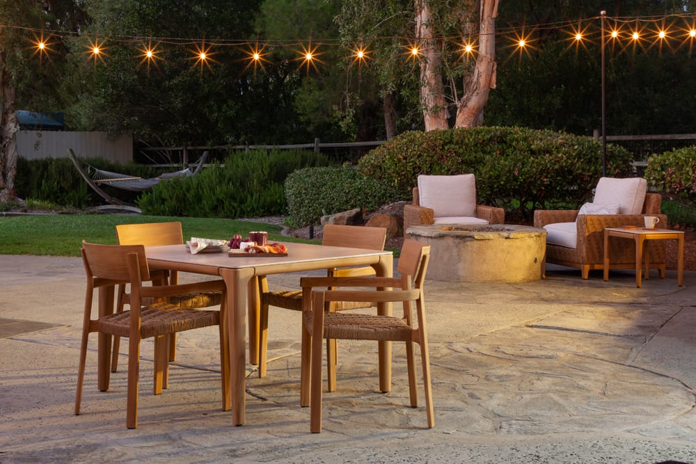 Margaritaville - Catalina End Table - MV-9201-ET view 3
