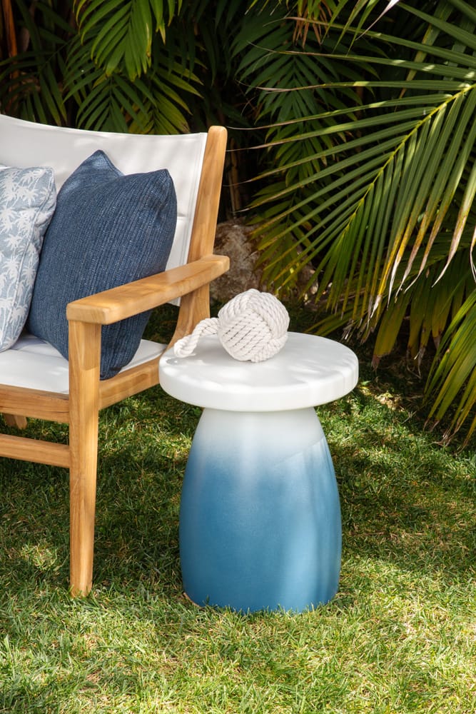 Margaritaville - Ocean End Table - MV-6209-ET view 3