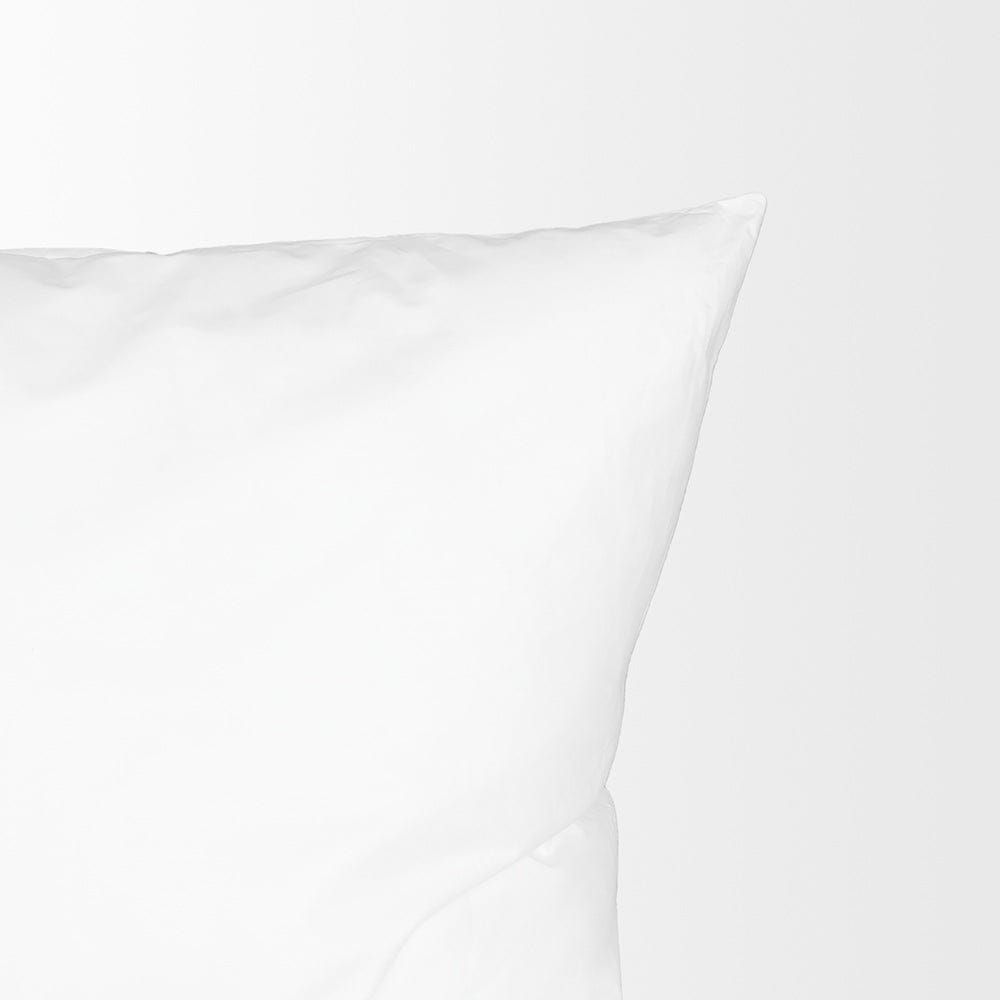 Mercana - 18 x 18 Non-Allergen Pillow insert - 67167 view 4