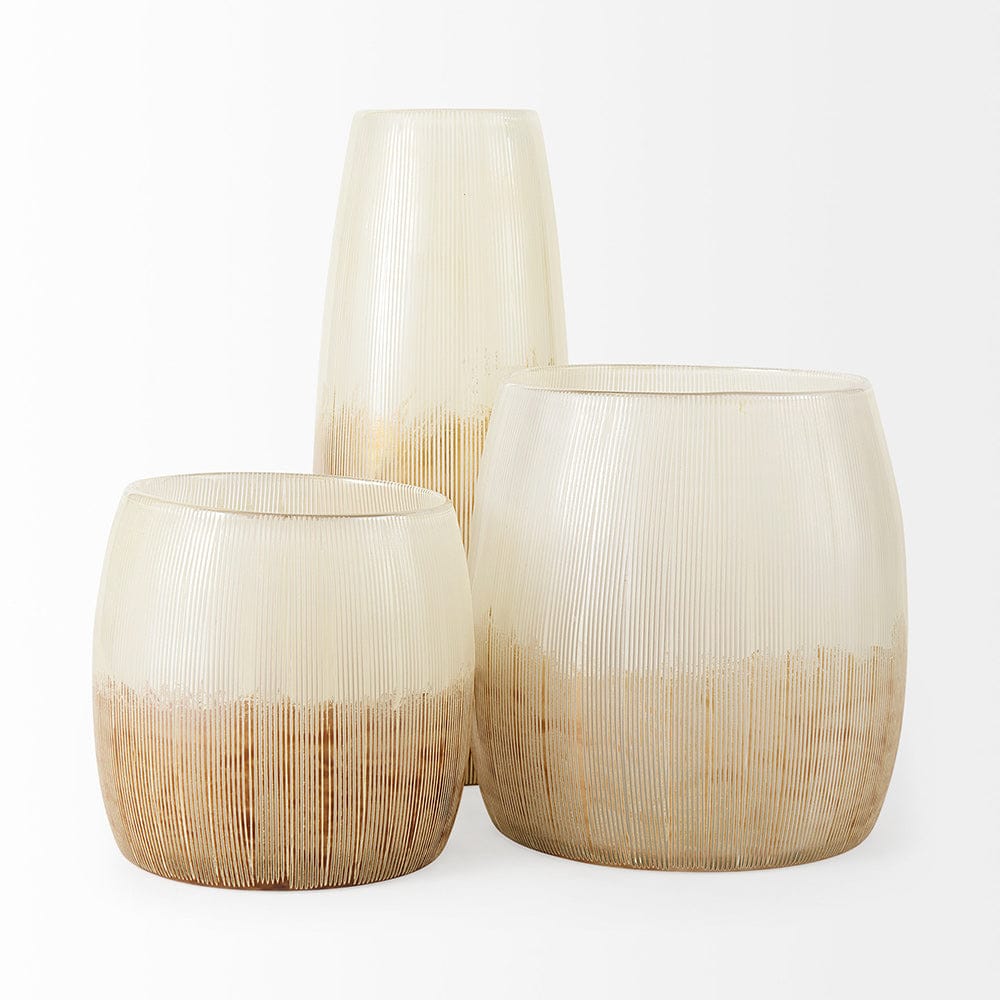 Mercana - Agnetha 8.6L x 8.6W x 9.0H Gold/Cream Ombre Glass Vase - 69549 view 3
