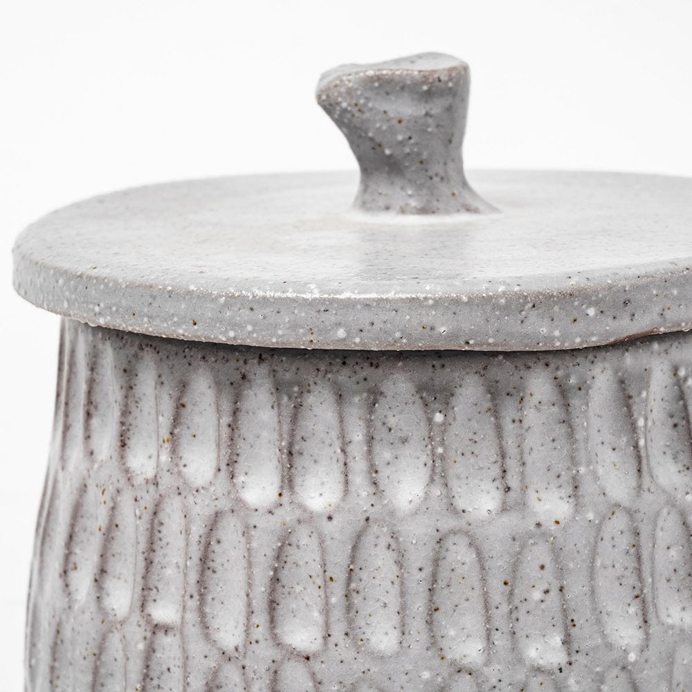 Mercana - Azul Large 5L x 5W Gray Ceramic Detailed Decorative Box - 68914 view 3