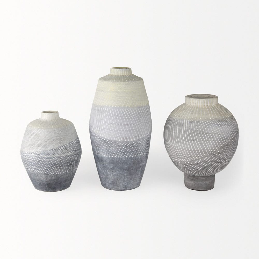 Mercana - Blume 10H Off-White w/ Gray Textured Vase - 70073 view 10