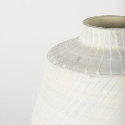Mercana - Blume 16.5H Off-White w/ Gray Textured Vase - 70074_CLOSEOUT view 6