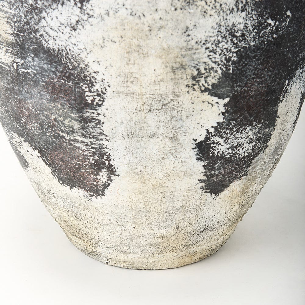 Mercana - Boscia 28.9H Double Ear Floor Vase - 70082 view 9