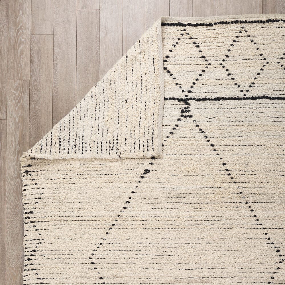 Mercana - Calvert 8x10 Gray Cotton Hand Woven Diamond Patterned Rug - 69498 view 3