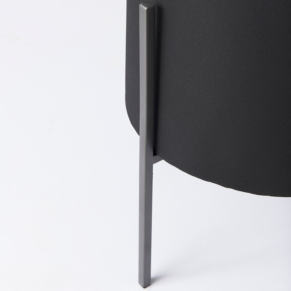 Mercana - Claypoole Black Plant Stands (Set of 3) - 68841_CLOSEOUT view 6