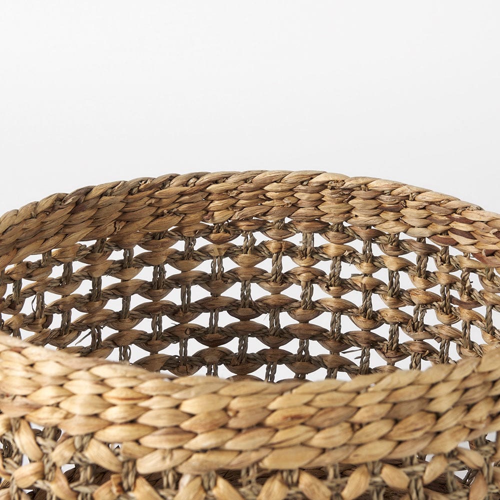 Mercana - Dakota 15.0L x 15.0W x 11.8H Medium Brown Seagrass Round Basket (Set of 3) - 69597 view 6