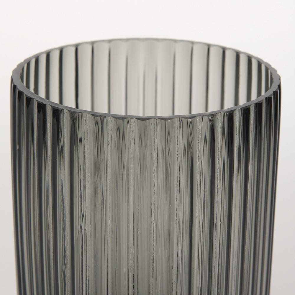 Mercana - Dawn Short Smokey Black Glass Vase - 70360 view 4