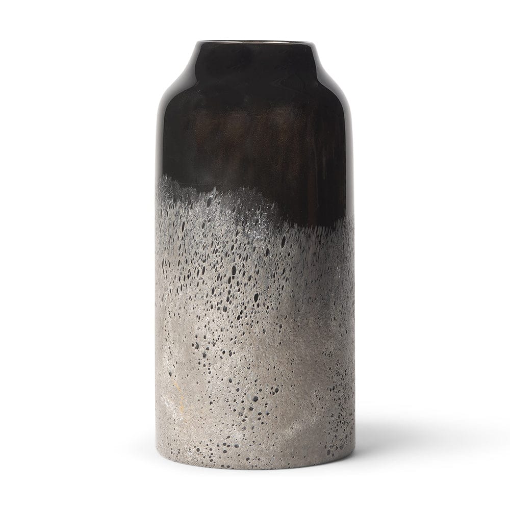 Mercana - Emu Short Black w/ Gray Vase - 70355 view 1