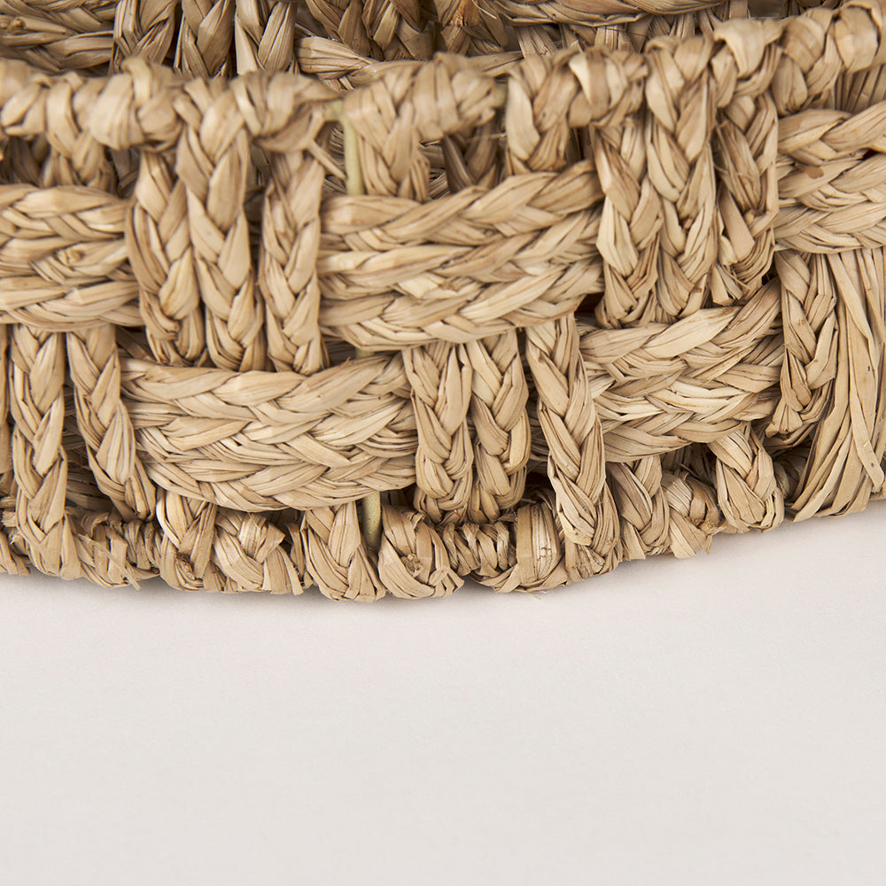 Mercana - Haini Large Basketweave Seagrass Trays w/ Loop Handles (Set of 2) - 70228 view 10