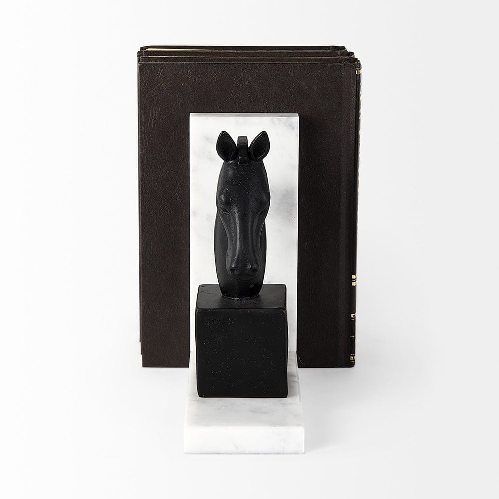 Mercana - Hidalgo 14L x 3W Black Majestic Horse Bookends (Set of 2) - 68931 view 3