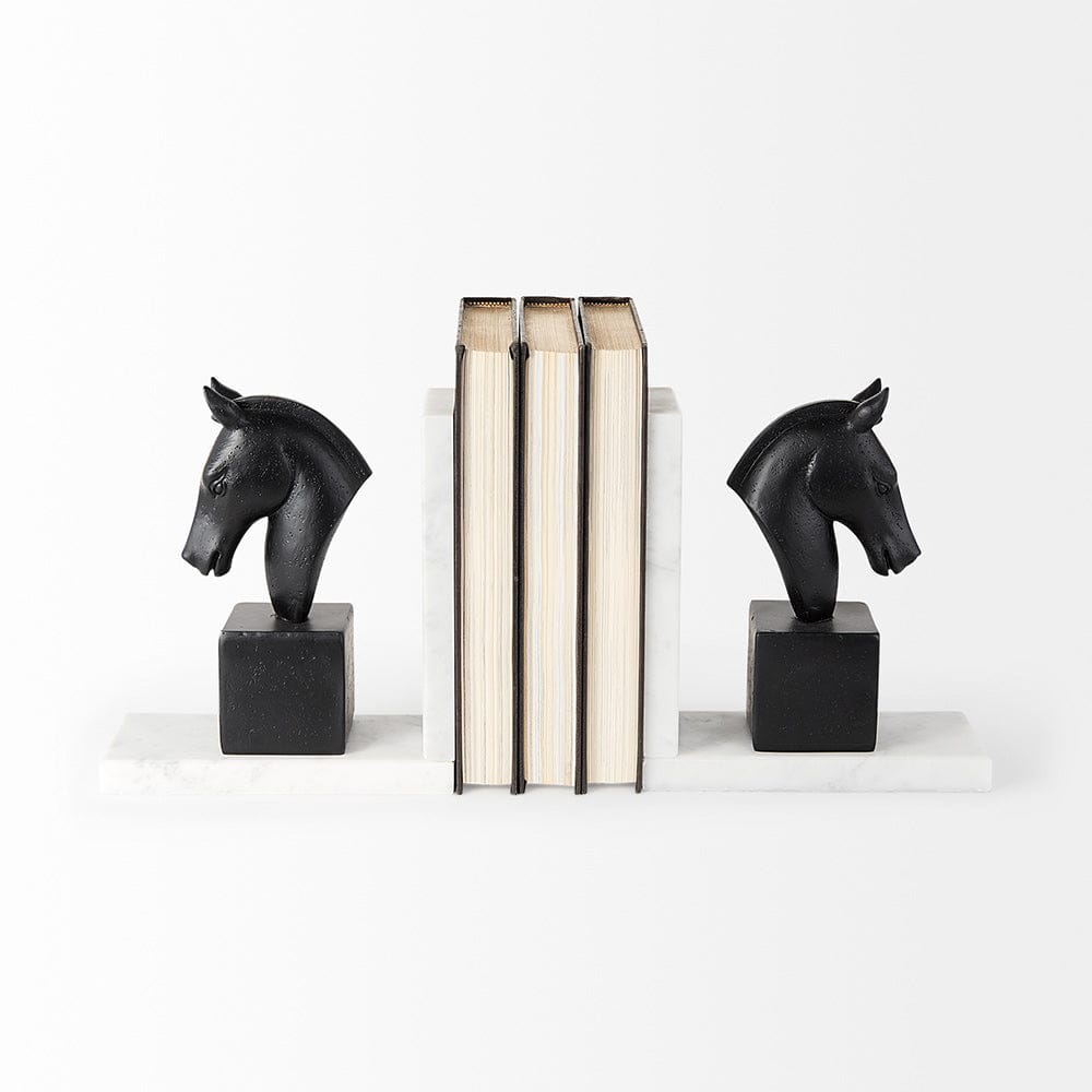Mercana - Hidalgo 14L x 3W Black Majestic Horse Bookends (Set of 2) - 68931 view 4