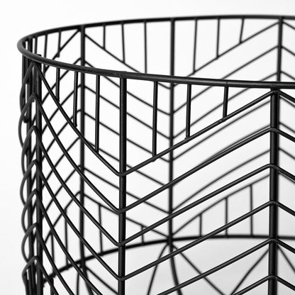 Mercana - Idris Black Metal Geometric Mesh Bowls (Set of 2) - 68949_CLOSEOUT view 5