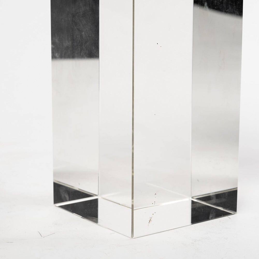 Mercana - Isla Large 5L x 5W White Replica Resin Coral On Clear White Glass - 68927_CLOSEOUT view 7