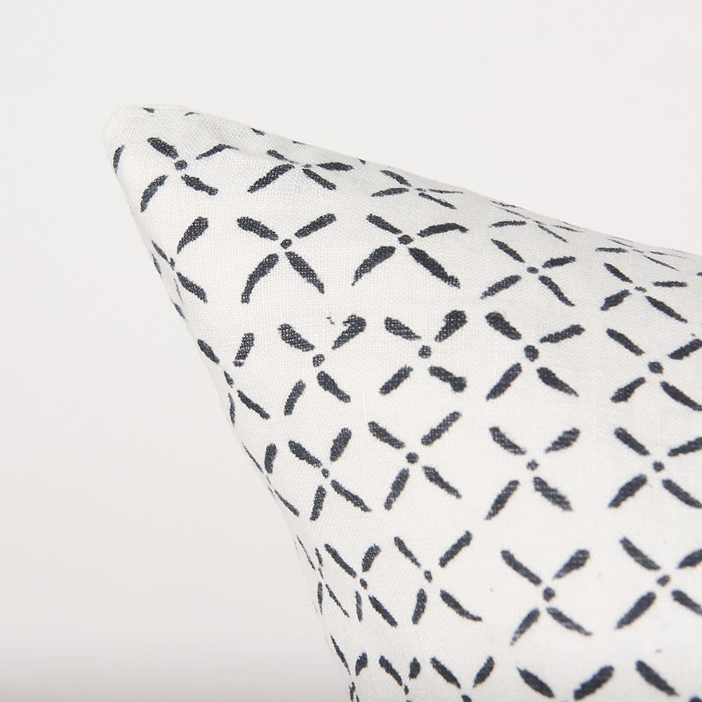 Mercana - Jayden Cream w/ Black Print Linen Square Decorative Pillow Cover - 70313 view 5