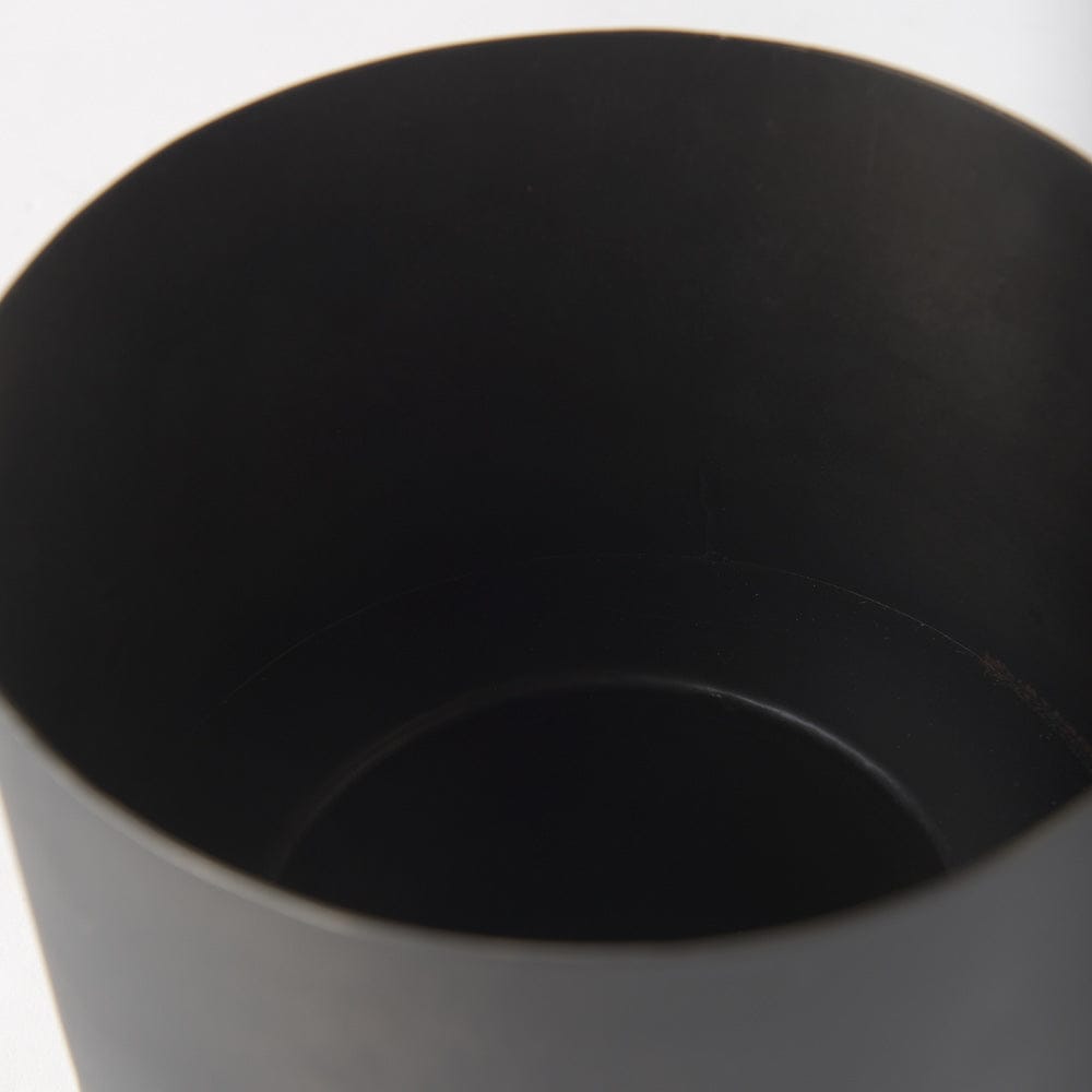 Mercana - Juno 6.5H Medium Black Iron Vase - 69870 view 6