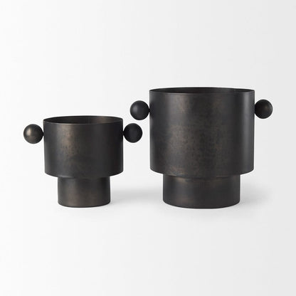 Mercana - Juno 6.5H Medium Black Iron Vase - 69870 view 10