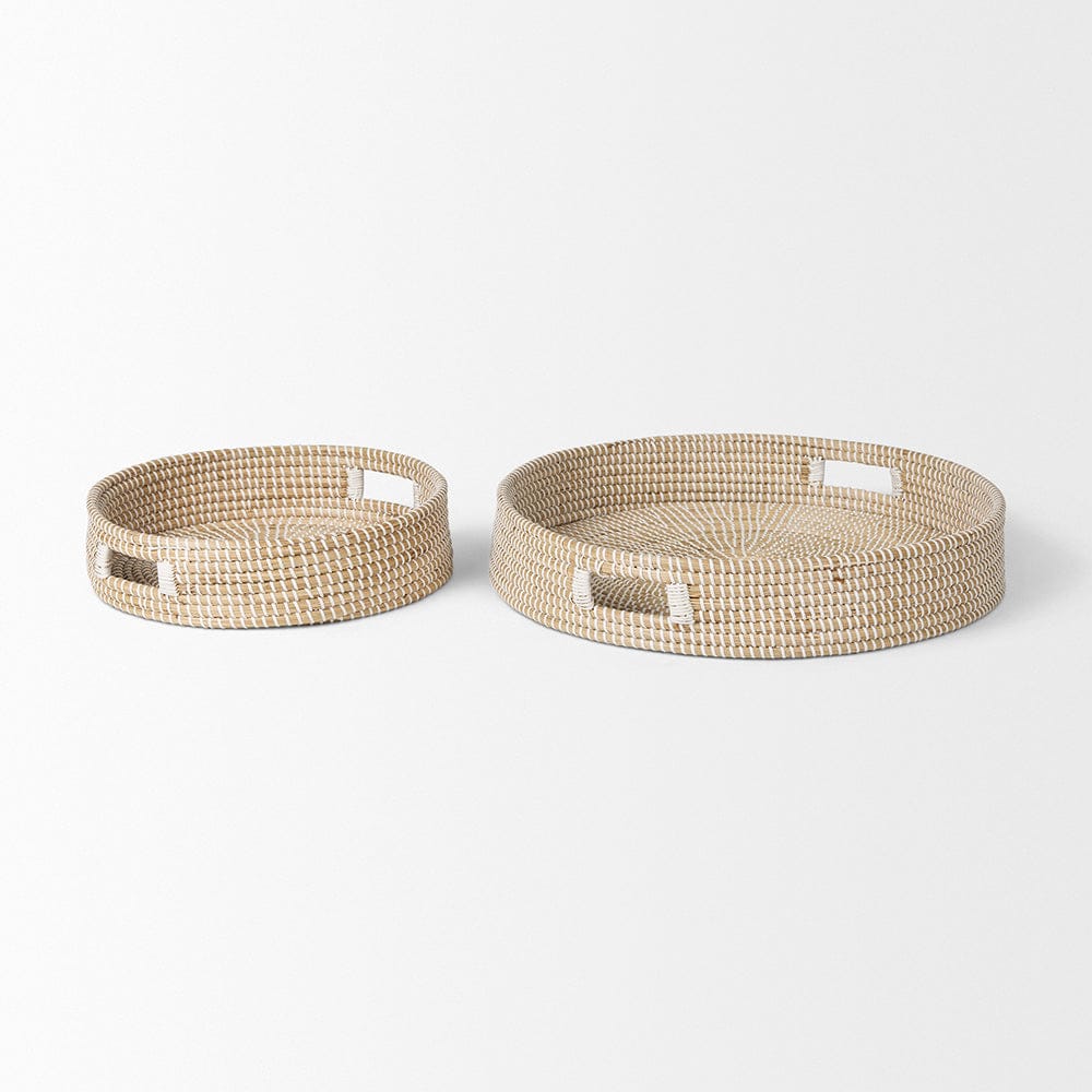 Mercana - Kalama Large Round Seagrass Trays w/ Handles (Set of 2) - 70233 view 4