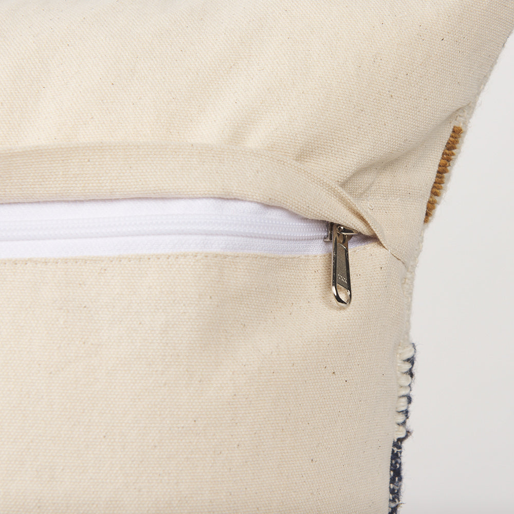 Mercana - Kenzie Square Pillow Cover - 70336 view 7