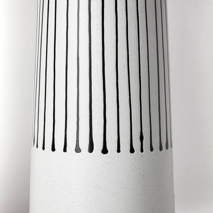 Mercana - Kira I Small White Pinstripe Ceramic Vase - 68625 view 4