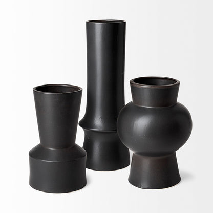 Mercana - Laforge III Black Ceramic Vase - 68633 view 2
