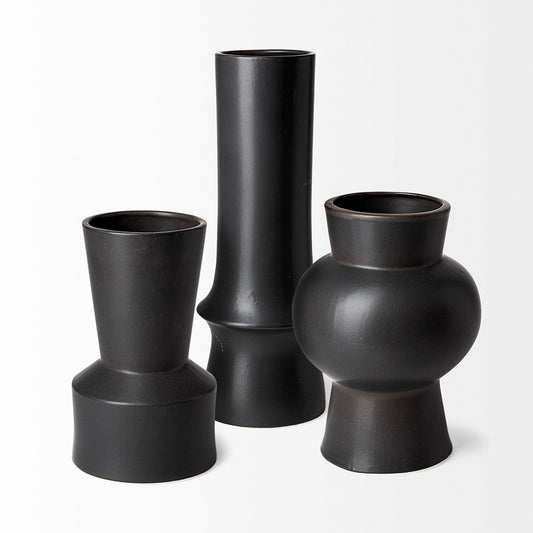 Mercana - Laforge III Black Ceramic Vase - 68633 view 2