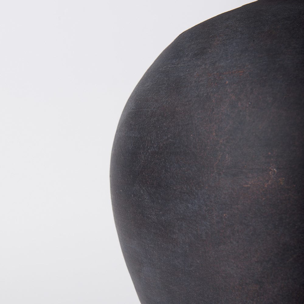 Mercana - Marvin Black Ceramic Table Lamp - 70166 view 7