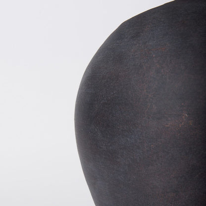 Mercana - Marvin Black Ceramic Table Lamp - 70166 view 7