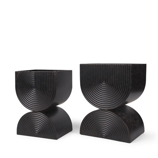 Mercana - Medina Antiqued Black Tall Metal Planters (Set of 2) - 70552_CLOSEOUT view 1