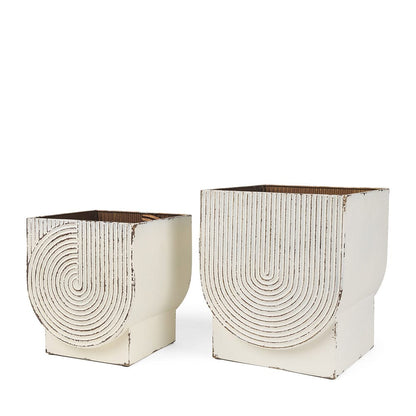Mercana - Medina Off White w/ Gold Antiquing Metal Planters (Set of 2) - 70547_CLOSEOUT view 1