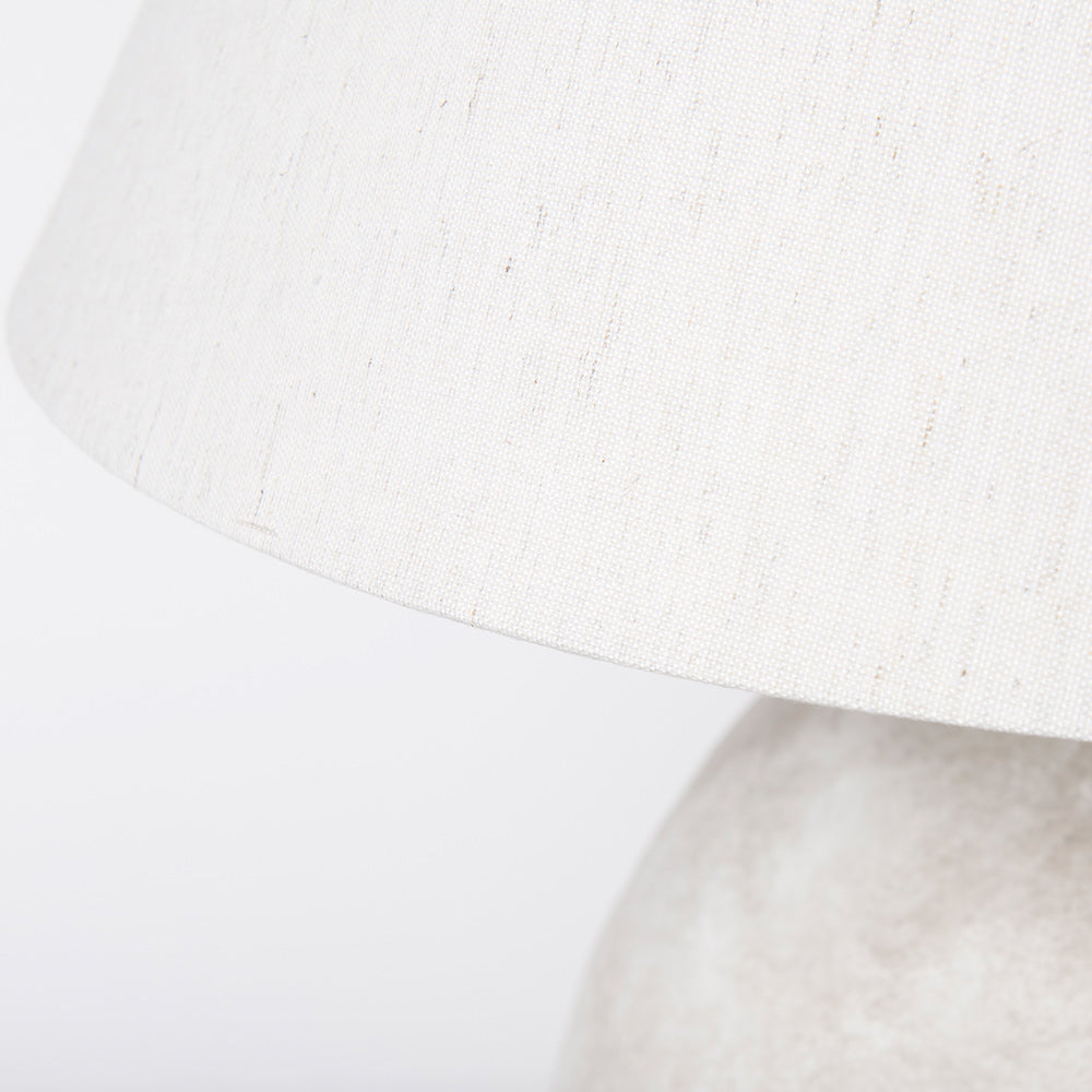 Mercana - Mehdi Cream Ceramic Table Lamp - 70168 view 5
