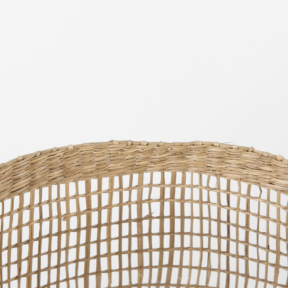 Mercana - Nova 15.0L x 15.0W x 9.4H Light Brown Seagrass Woven Round Basket W/ Long Handle (Set of 2) - 69592 view 4