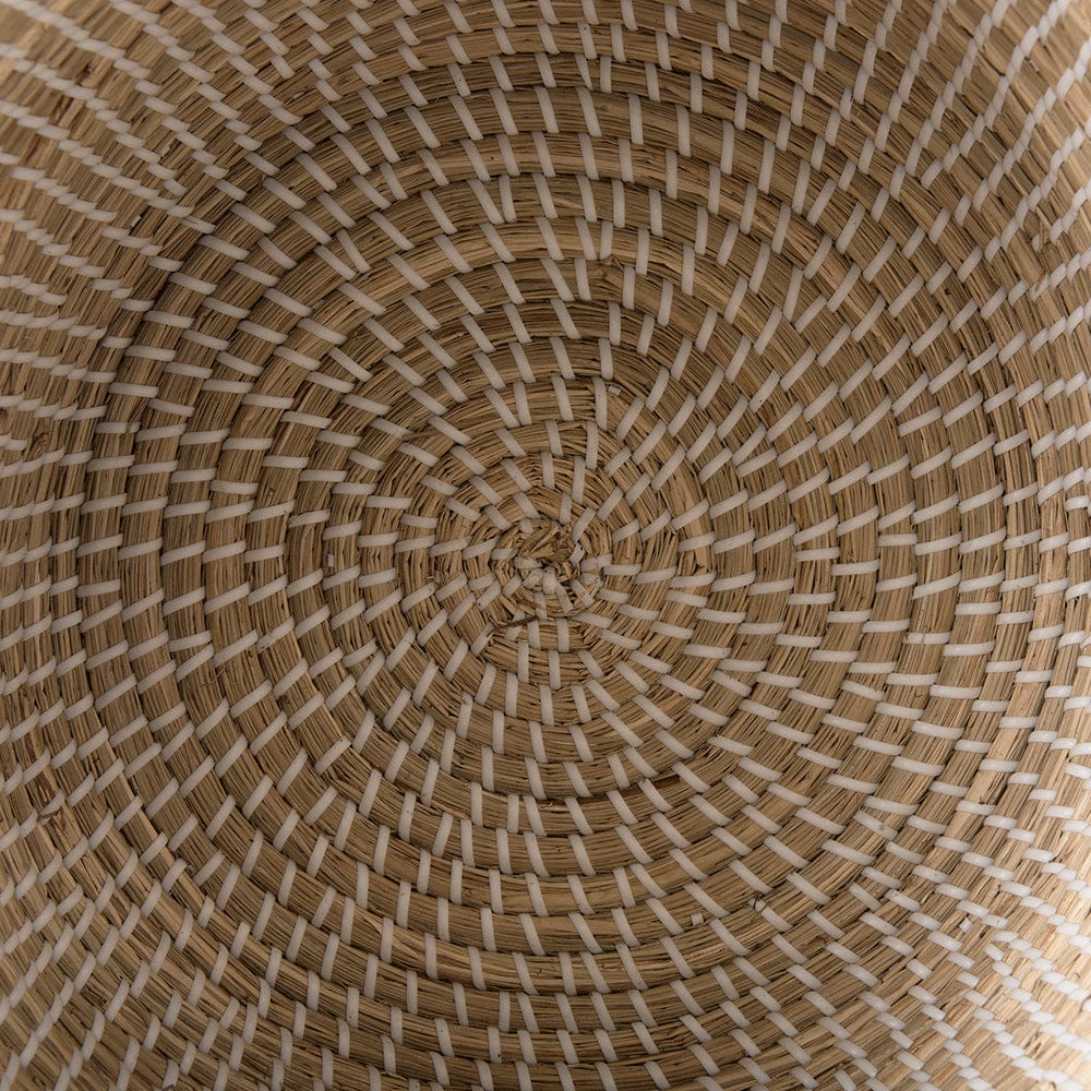 Mercana - Olivia 15.7L x 15.7W x 17.3H Beige Seagrass Basket W/Lid and Handles (Set of 3) - 69613 view 9