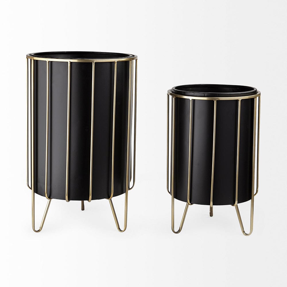 Mercana - Pianta 13 x 21 Set of Two Black Metal Insert Brass Frame Plant Stands - 67919 view 3