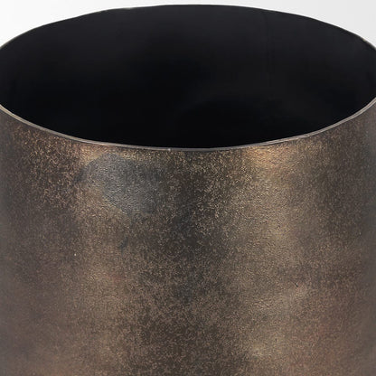 Mercana - Quade Large Textured Gold Metal Planter - 70664 view 5