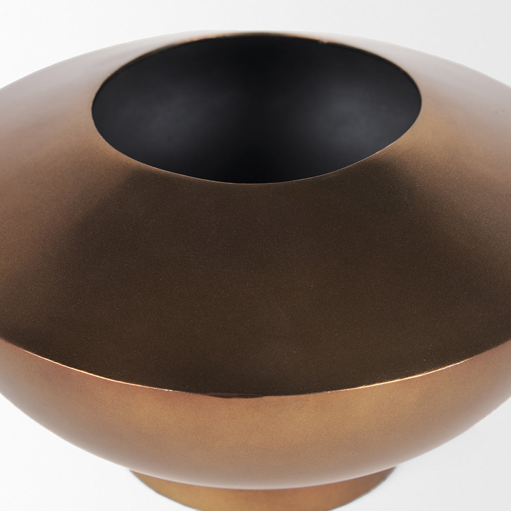 Mercana - Quiana Medium Textured Gold Metal Vase - 70663 view 4